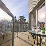Golden Hour Apartments- Cesarskie 758 * Swinoujscie